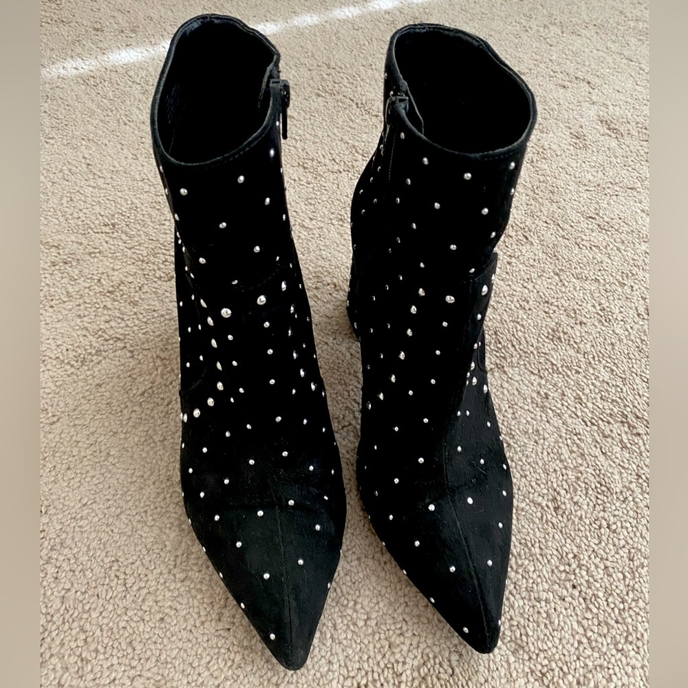 Gianni Bini Black & Silver studded boots
